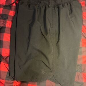 Reebok Men's black athletic/soccer shorts, size medium, good condition